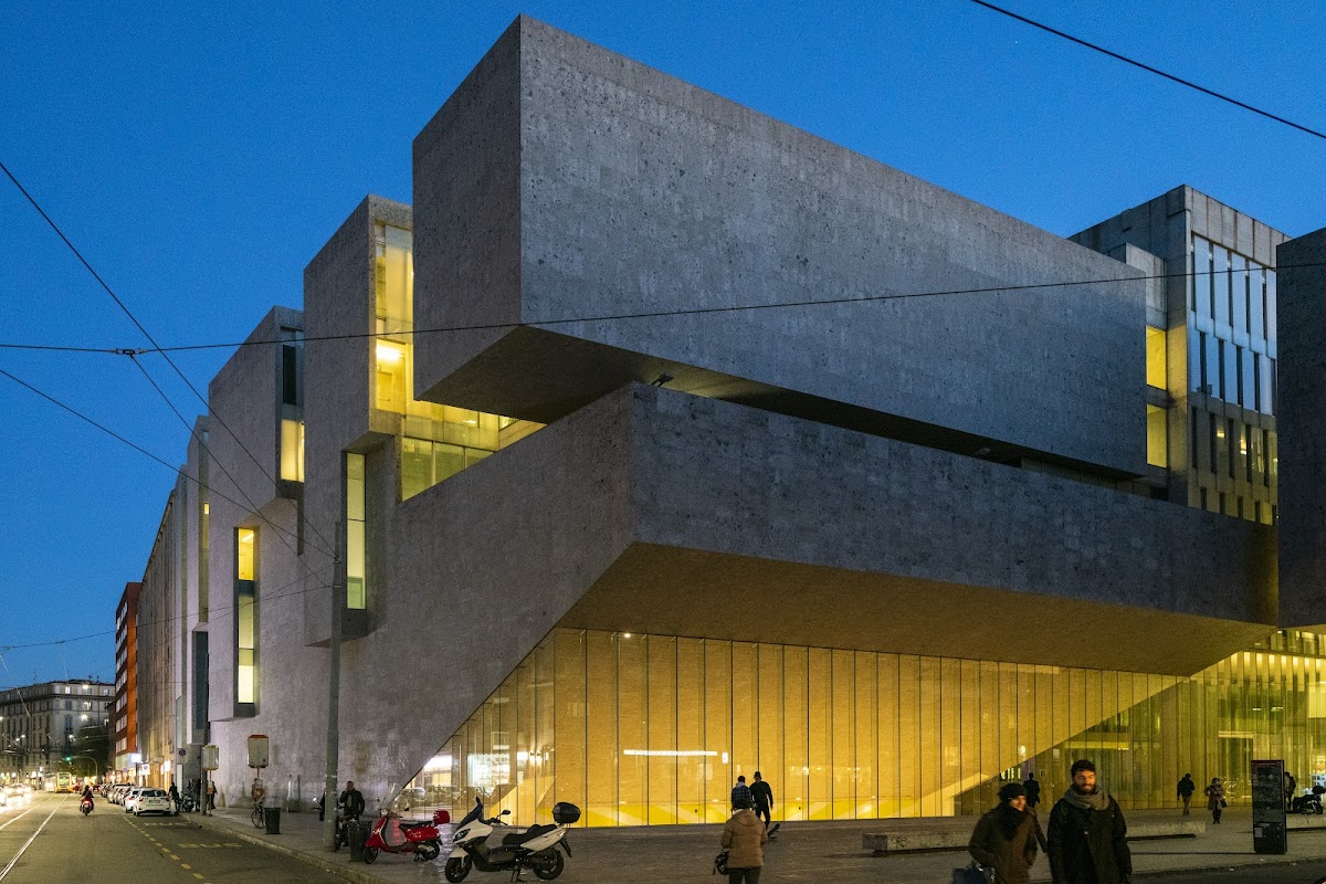 Bocconi University photo 1