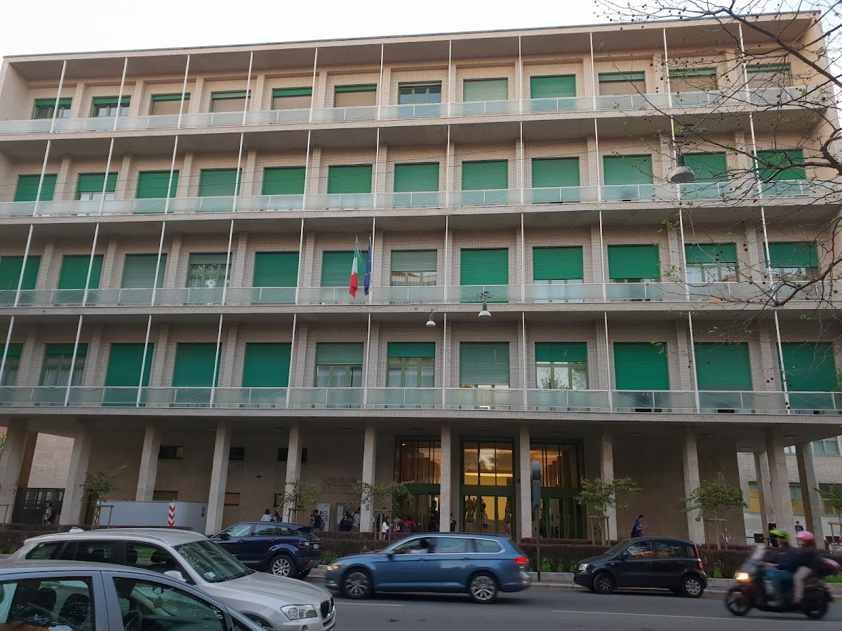 Bocconi University photo 4