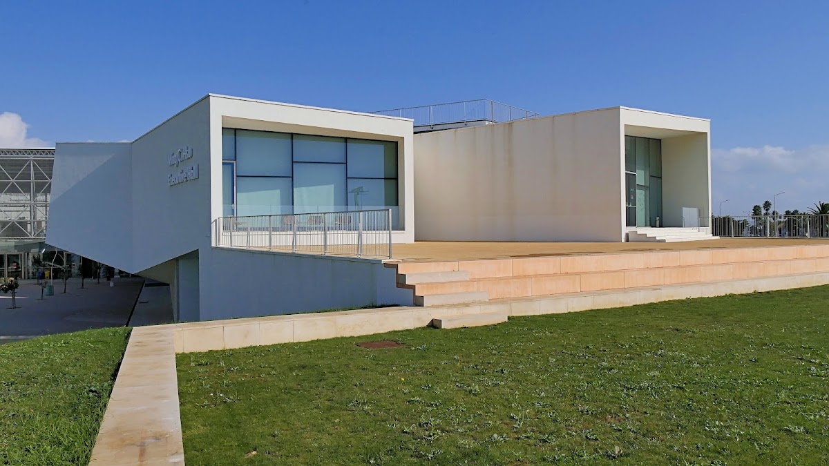 Nova School of Business and Economics photo 4