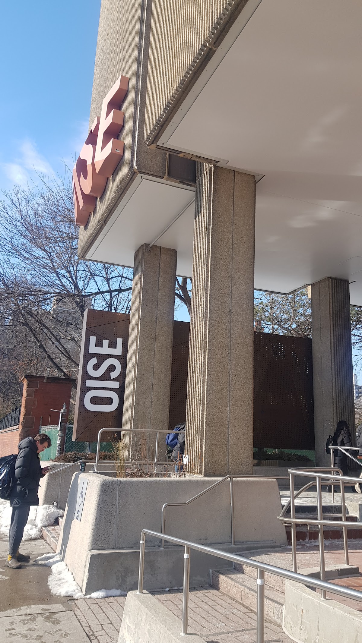 University of Toronto Ontario Institute for Studies in Education photo 9