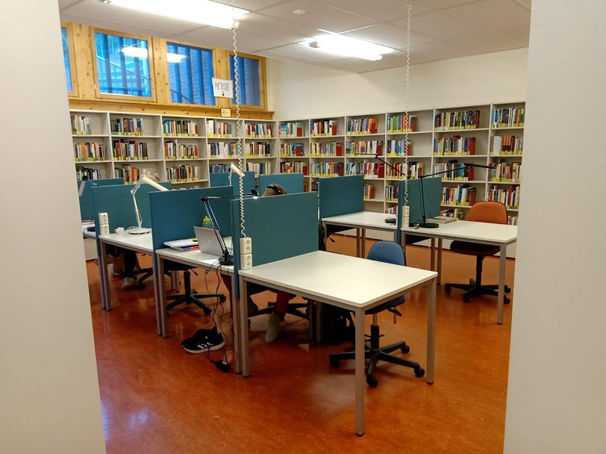 The Arctic University of Norway - Alta photo 4