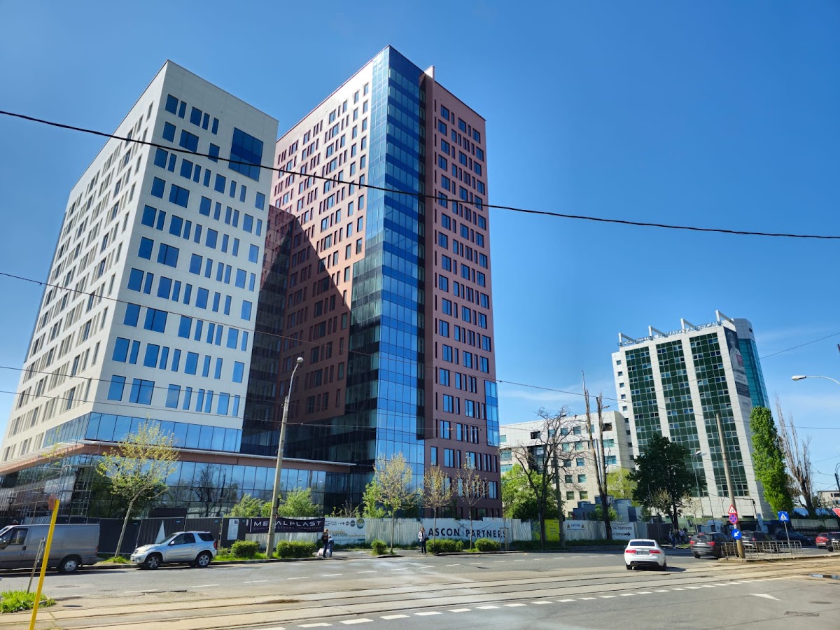 Romanian-American University photo 4