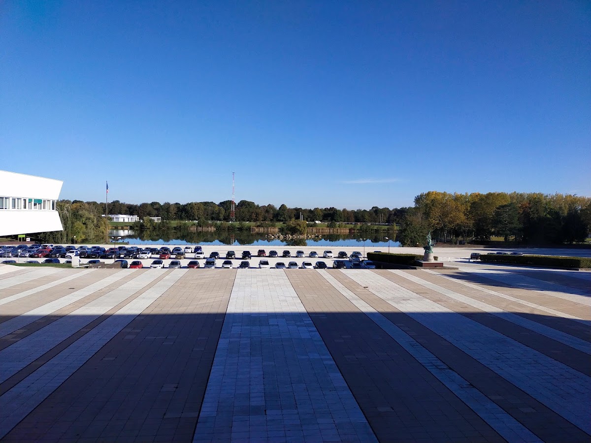 École Polytechnique photo 5