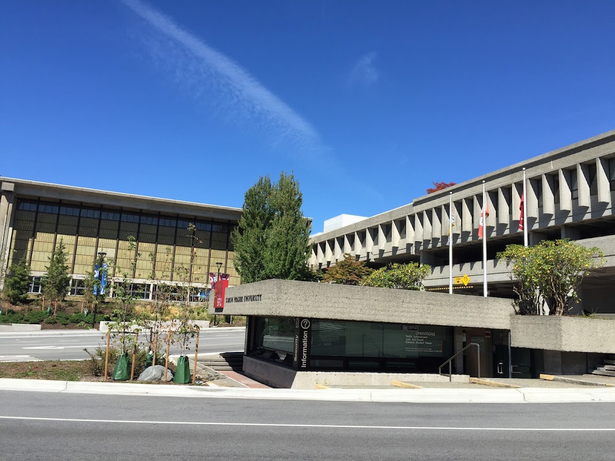 Simon Fraser University photo 8