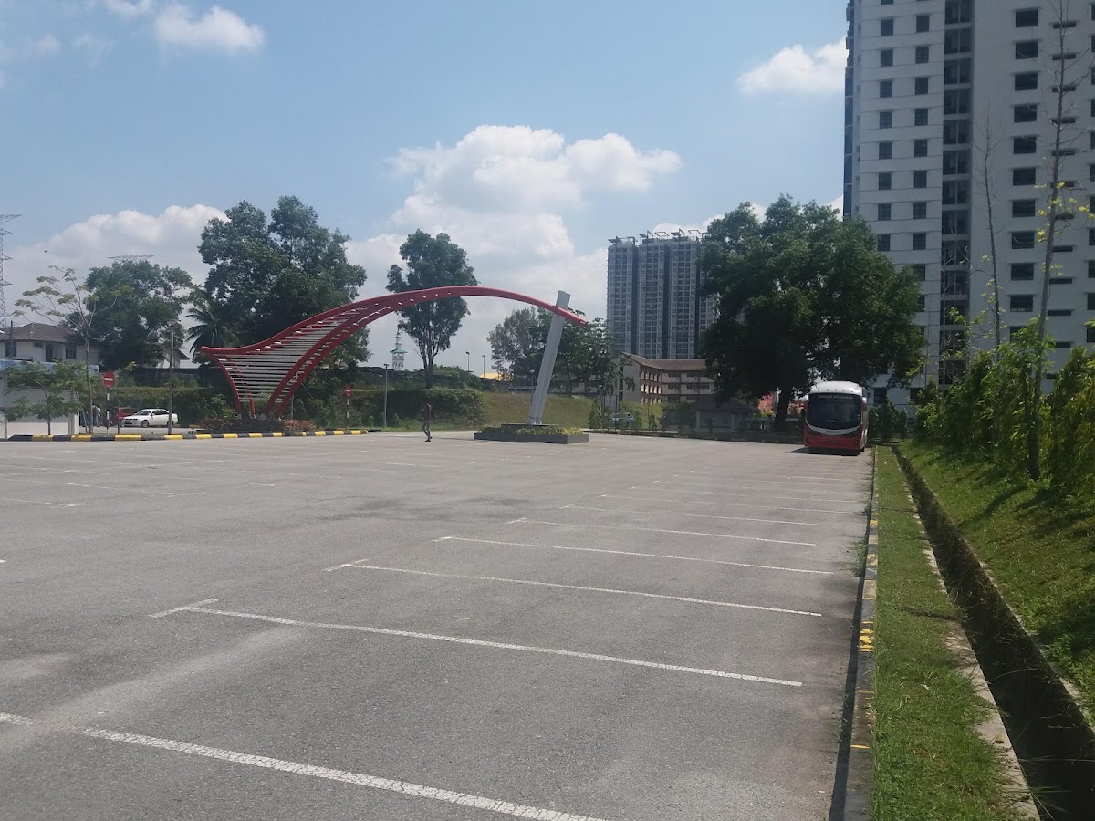 Infrastructure University Kuala Lumpur photo 6
