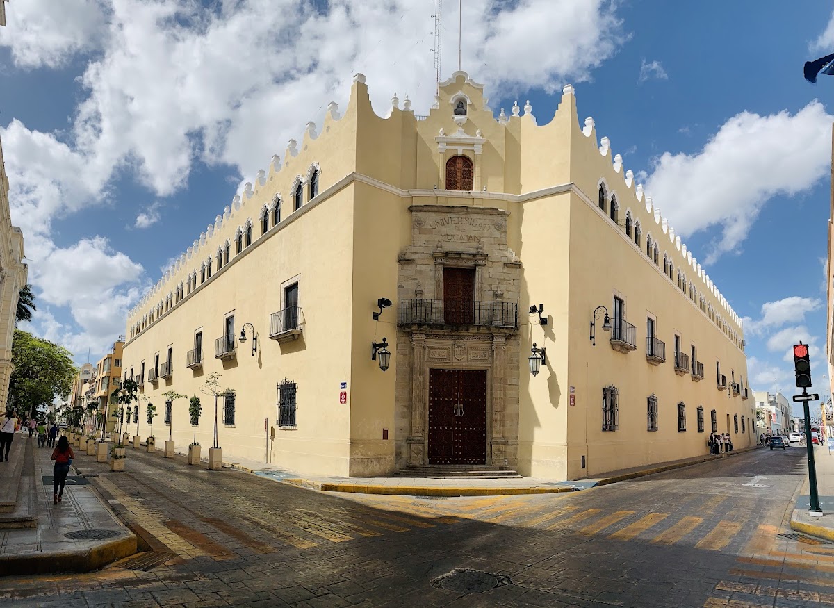 Autonomous University of Yucatán photo 1