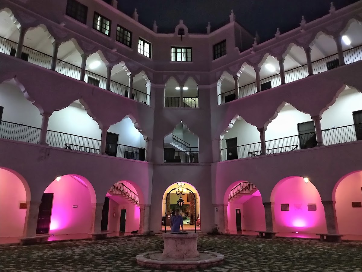 Autonomous University of Yucatán photo 3
