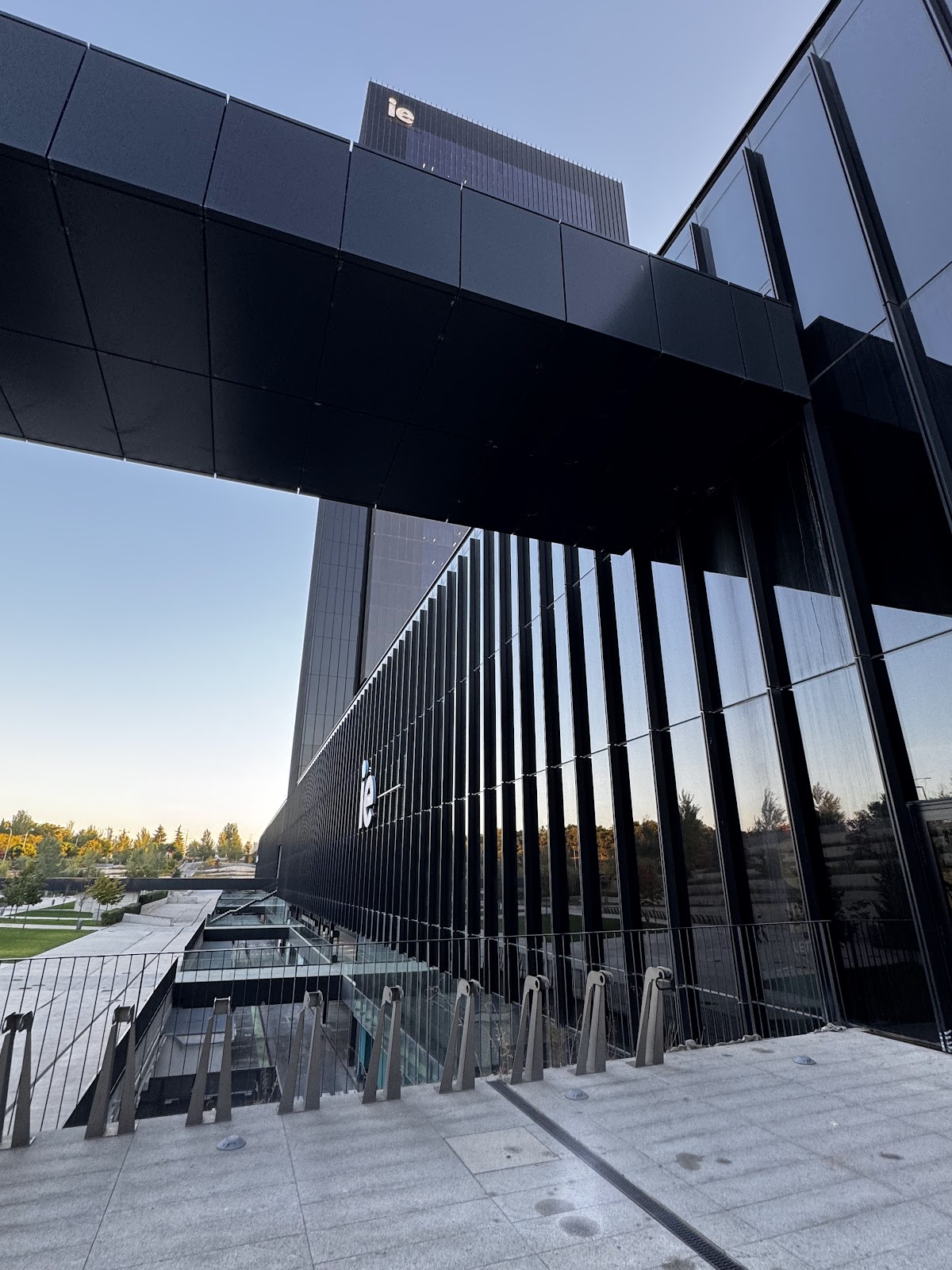 IE University photo 6