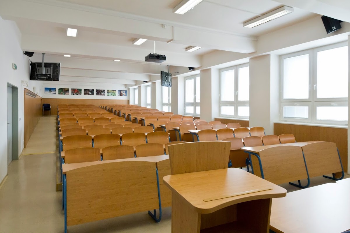 Metropolitan University Prague photo 1