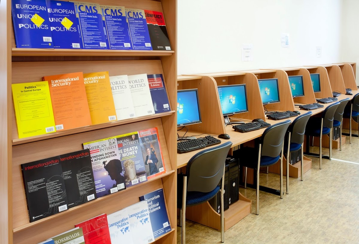 Metropolitan University Prague photo 2