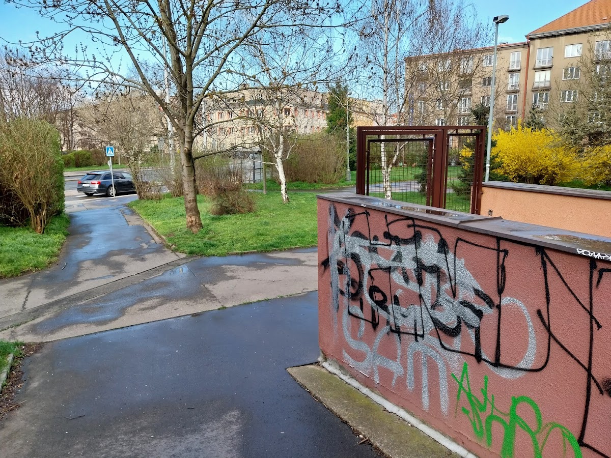 Metropolitan University Prague photo 6