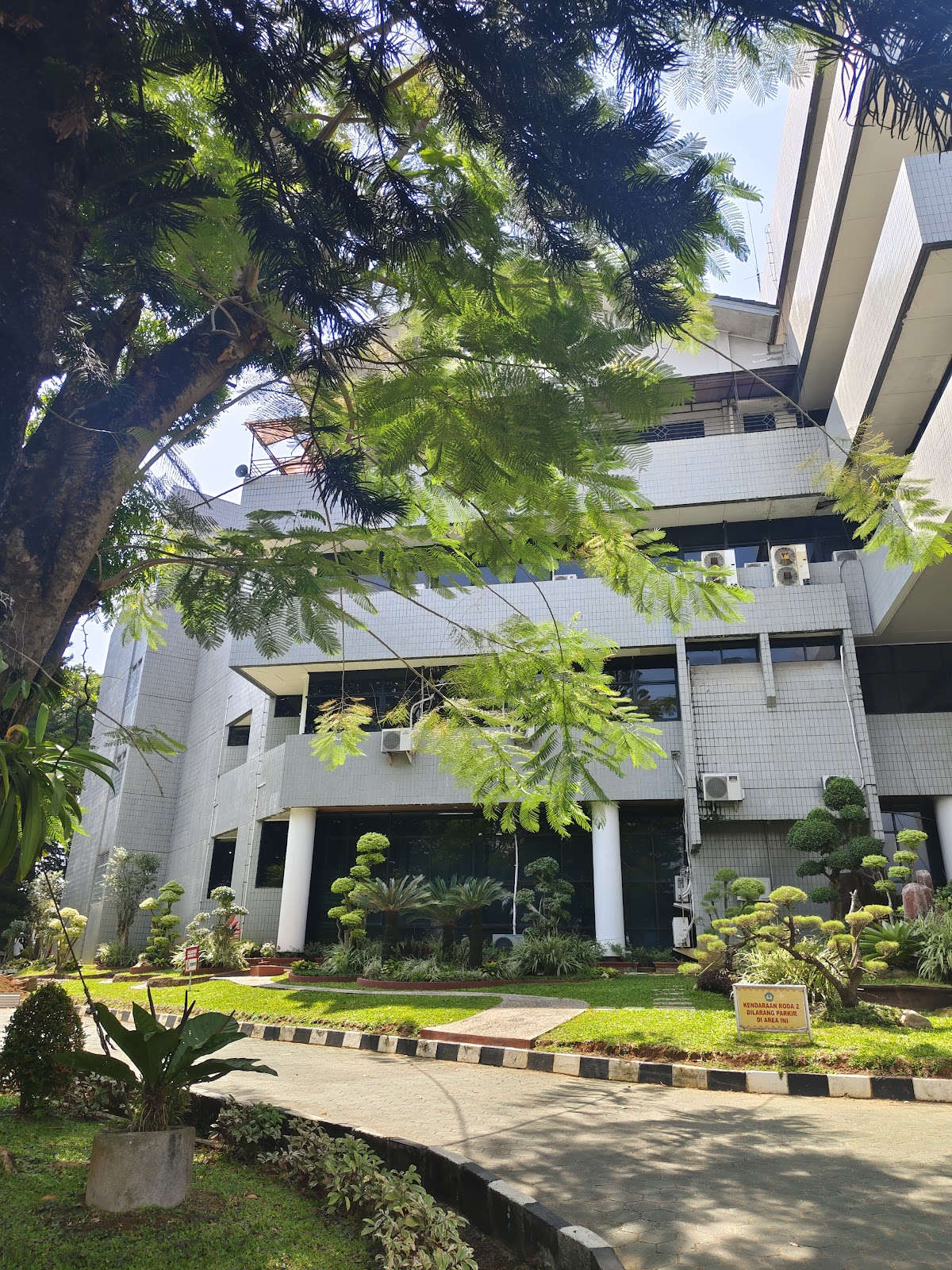 Lampung University photo 8