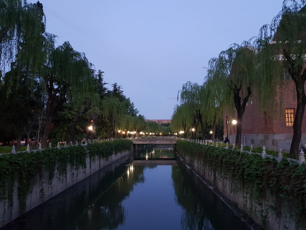 Tsinghua University photo 7