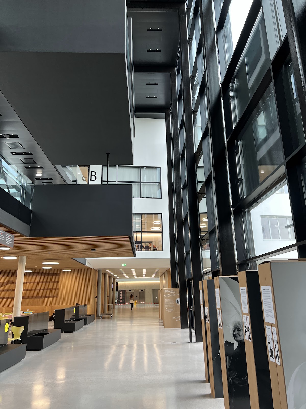 St. Pölten University of Applied Sciences photo 6