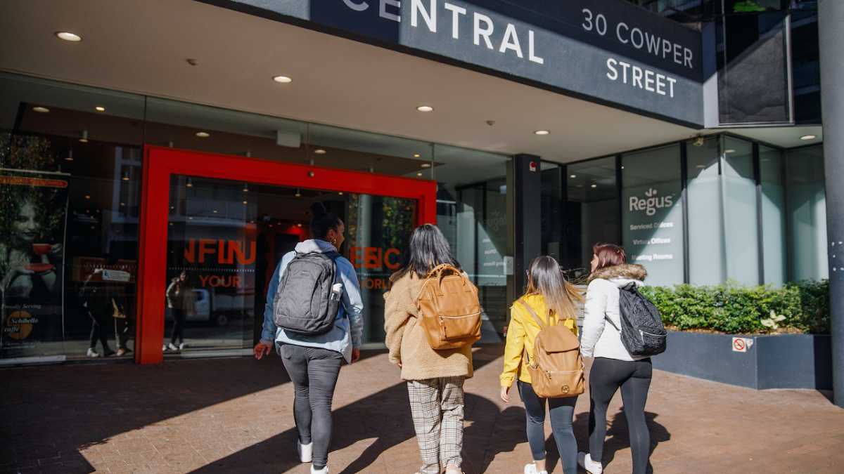 Alphacrucis College photo 1