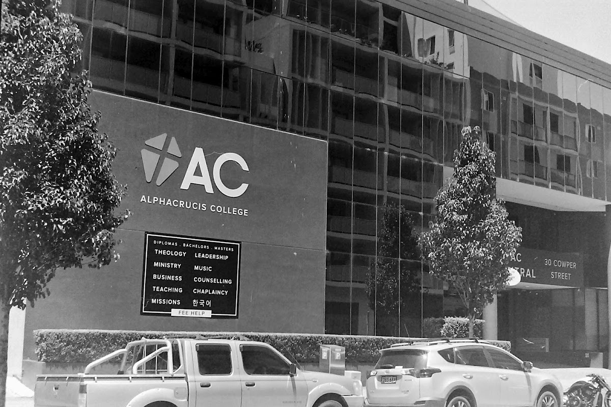 Alphacrucis College photo 3