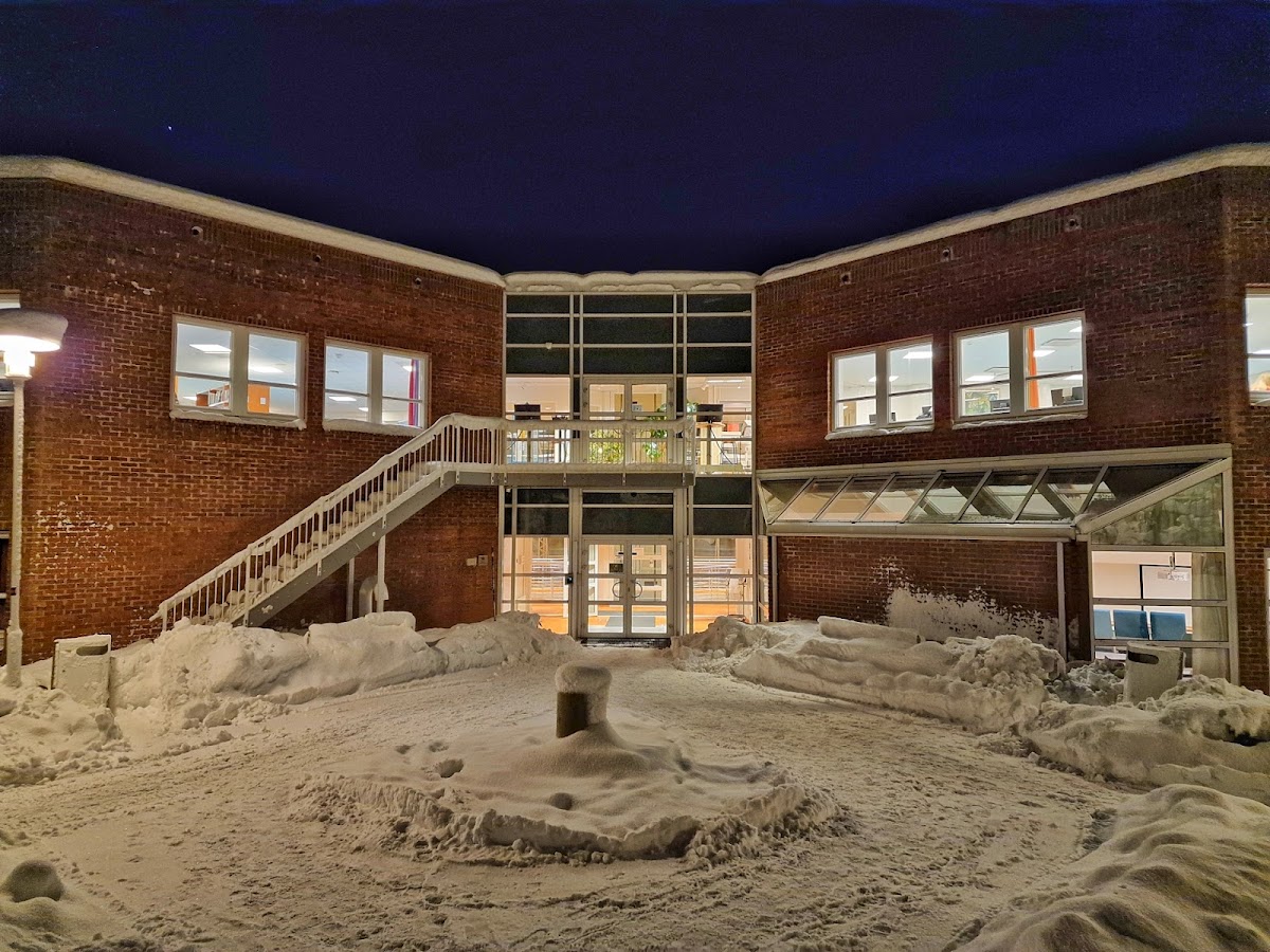 Molde University College photo 4