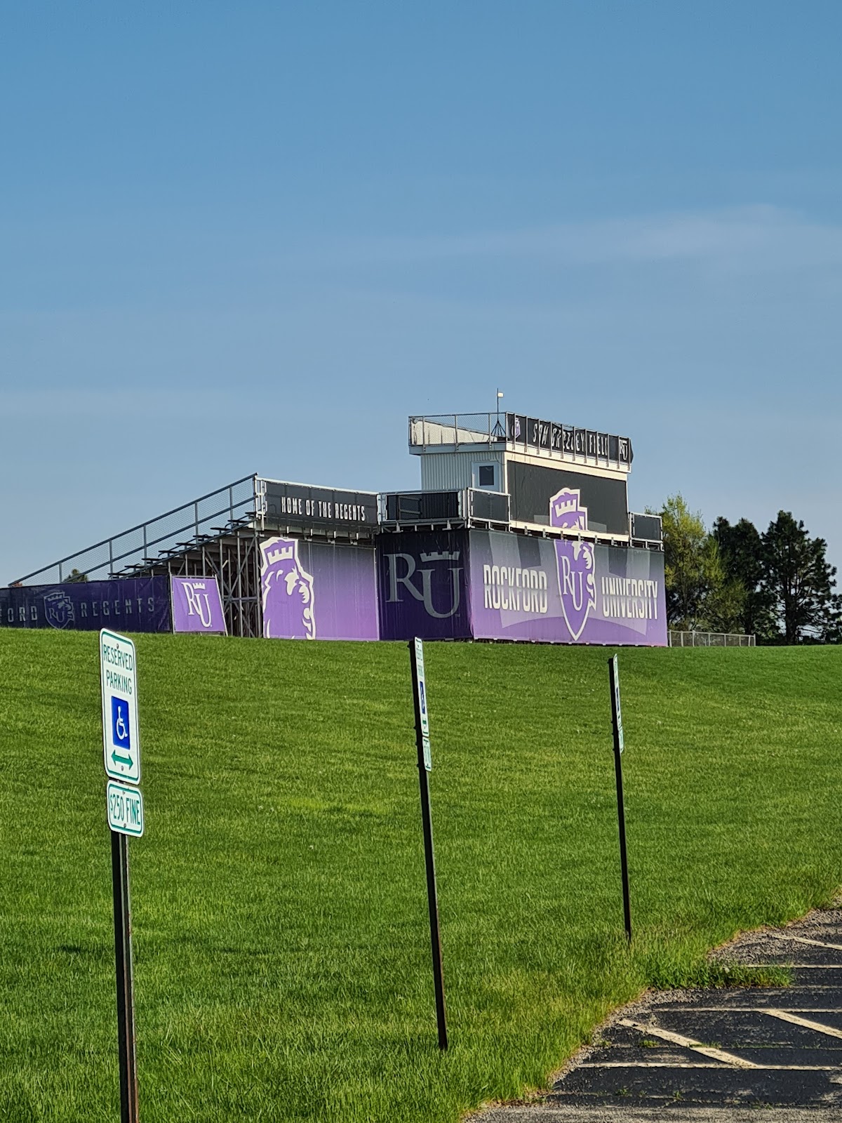 Rockford University photo 9
