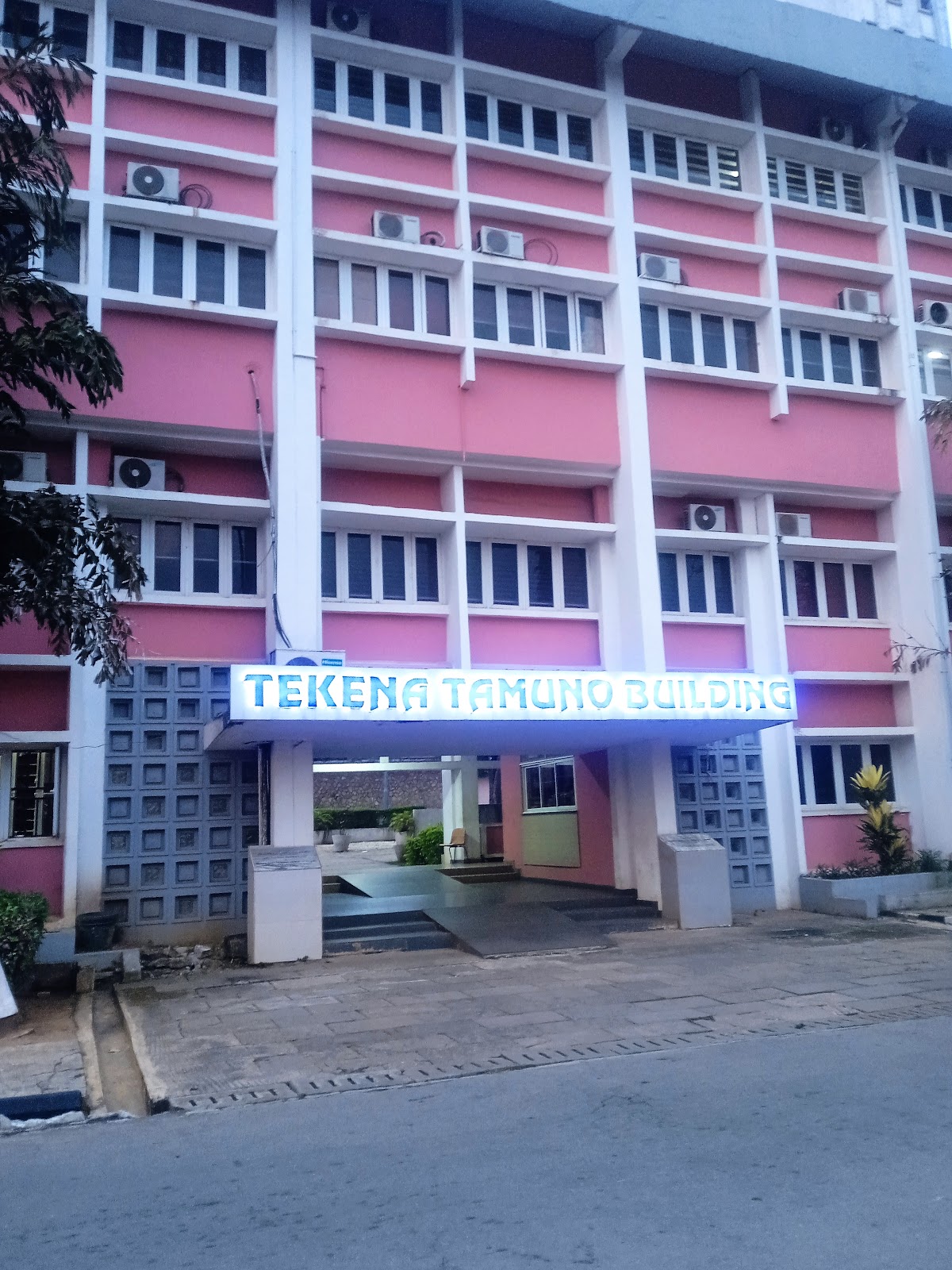 University of Ibadan photo 8