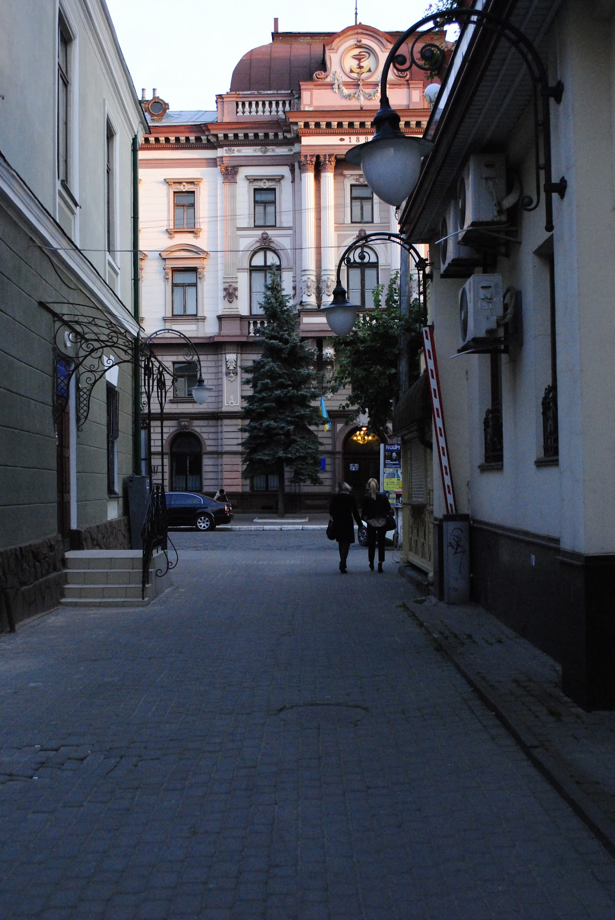 Ivano-Frankivsk National Medical University photo 9