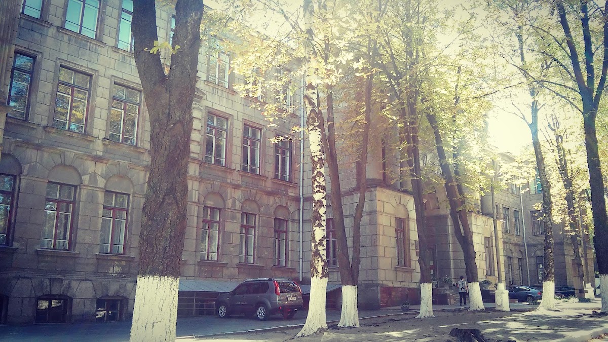 Dnipropetrovsk State Medical Academy photo 3