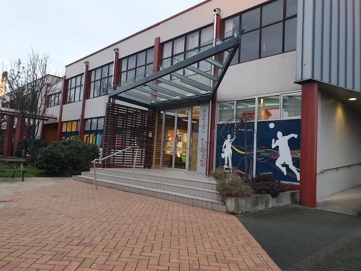 Southern Institute of Technology (SIT) photo 6