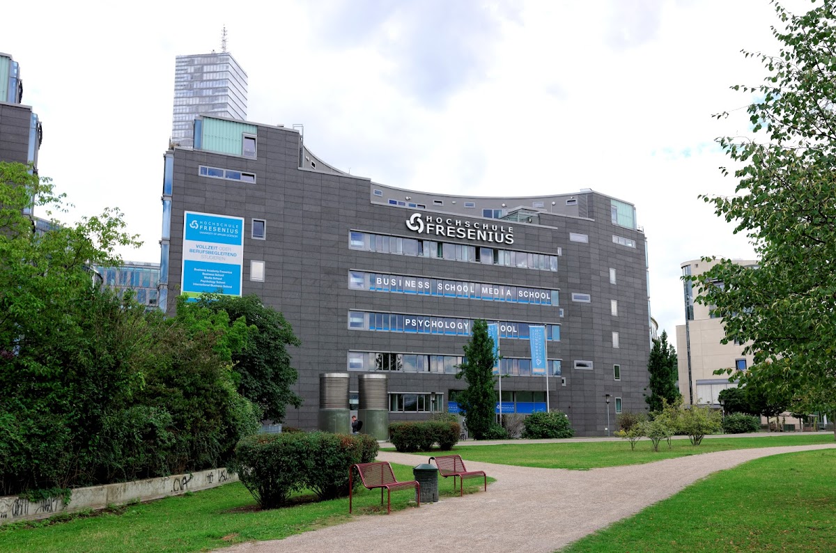 Hochschule Fresenius photo 1
