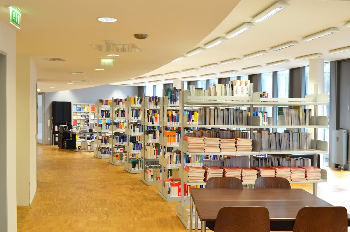 Hochschule Fresenius photo 2