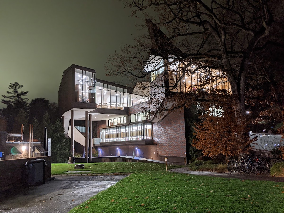 Wellesley College photo 7