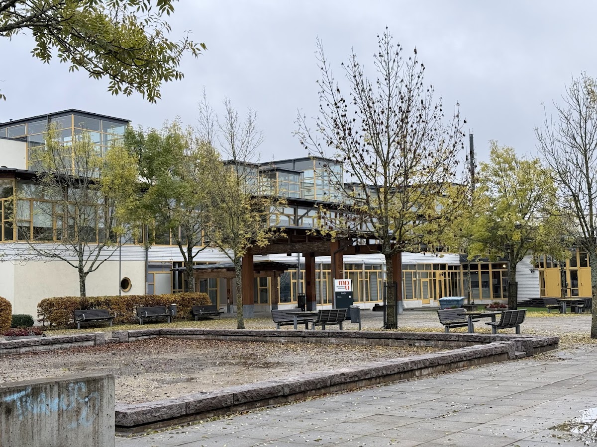 Mälardalen University photo 7