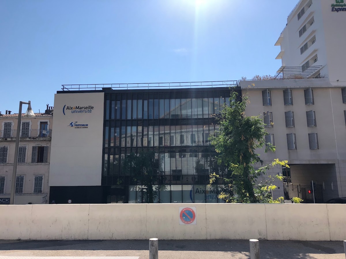 Aix-Marseille University photo 7