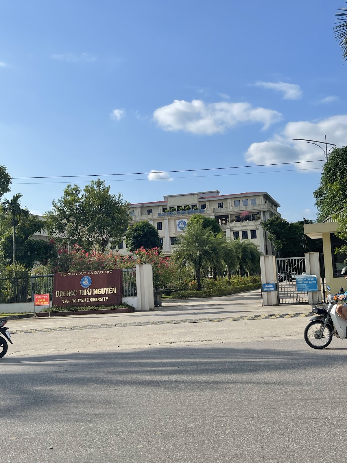 Thai Nguyen University photo 5