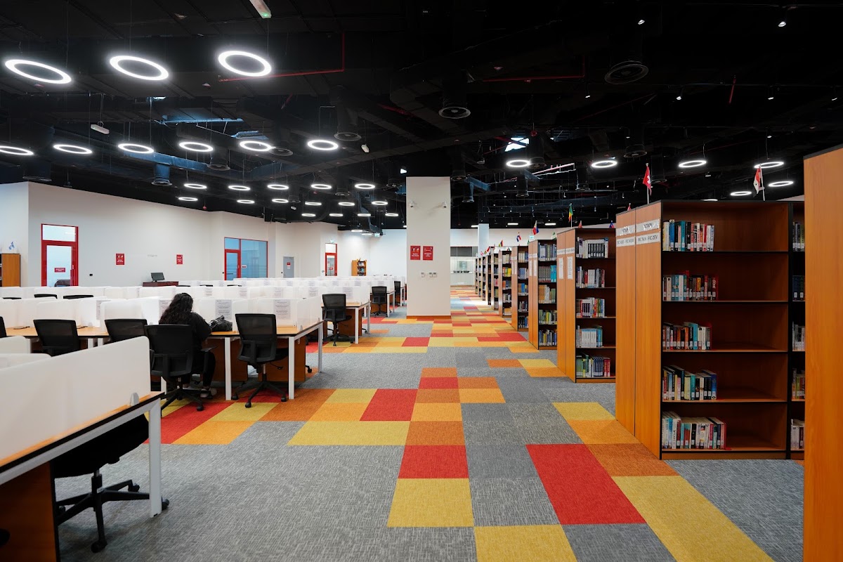Canadian University of Dubai photo 3