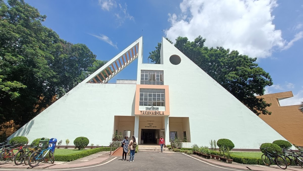 Indian Institute of Technology Kharagpur photo 1