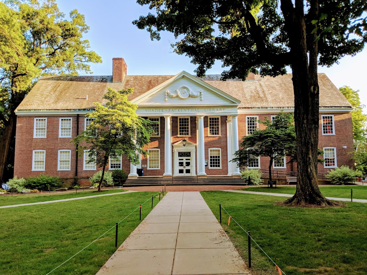 Franklin and Marshall College photo 8