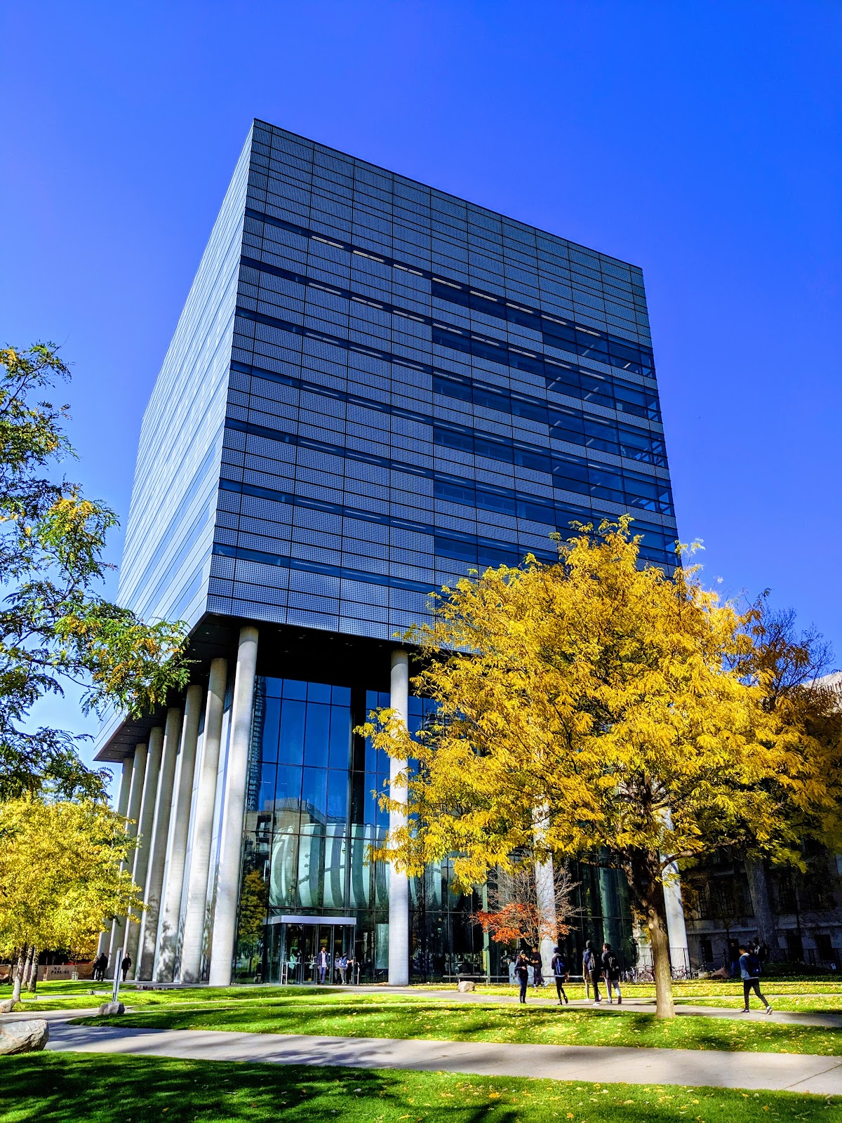 University of Toronto Faculty of Pharmacy photo 4