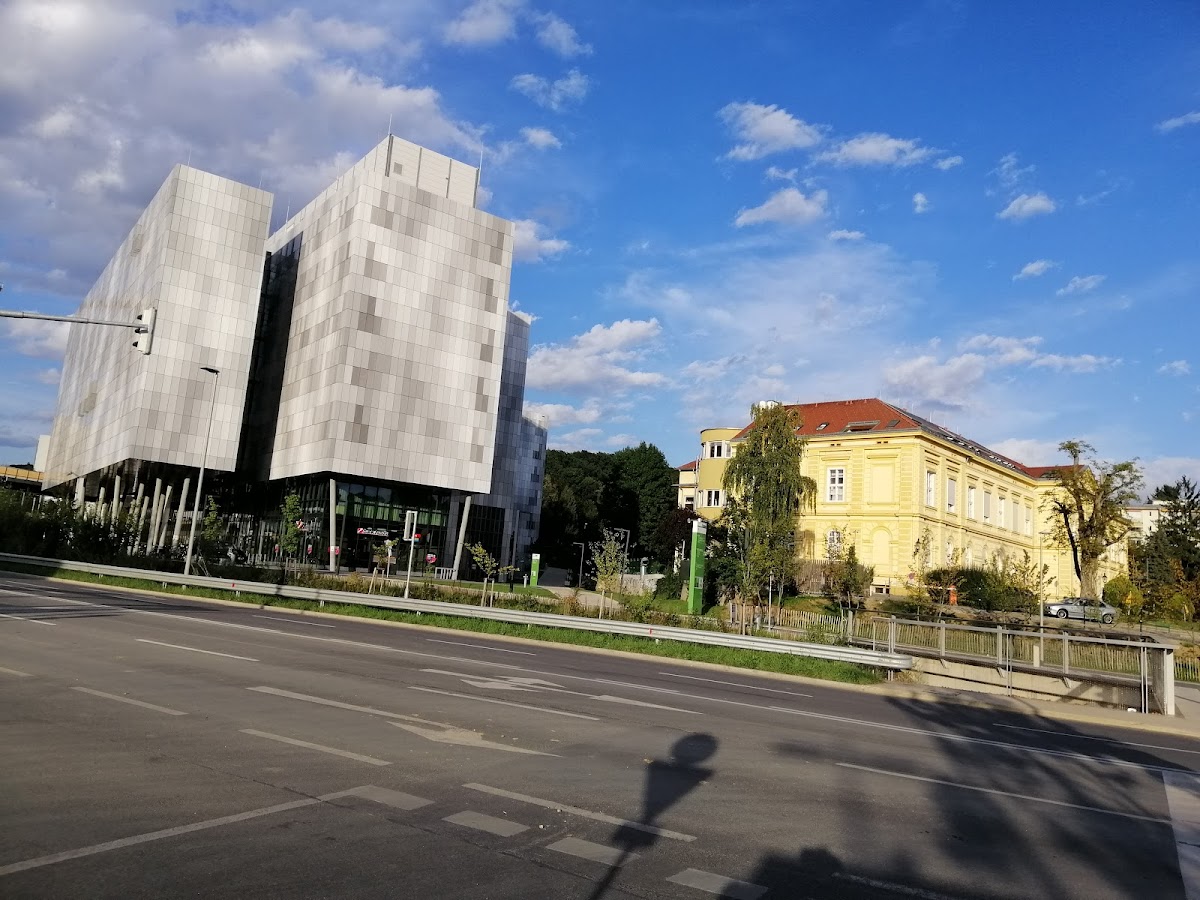 Medical University of Graz photo 6