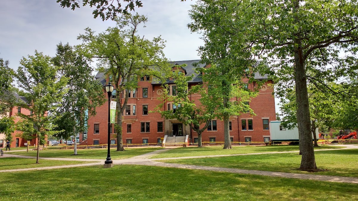 Collège de l'Île-du-Prince-Édouard photo 1