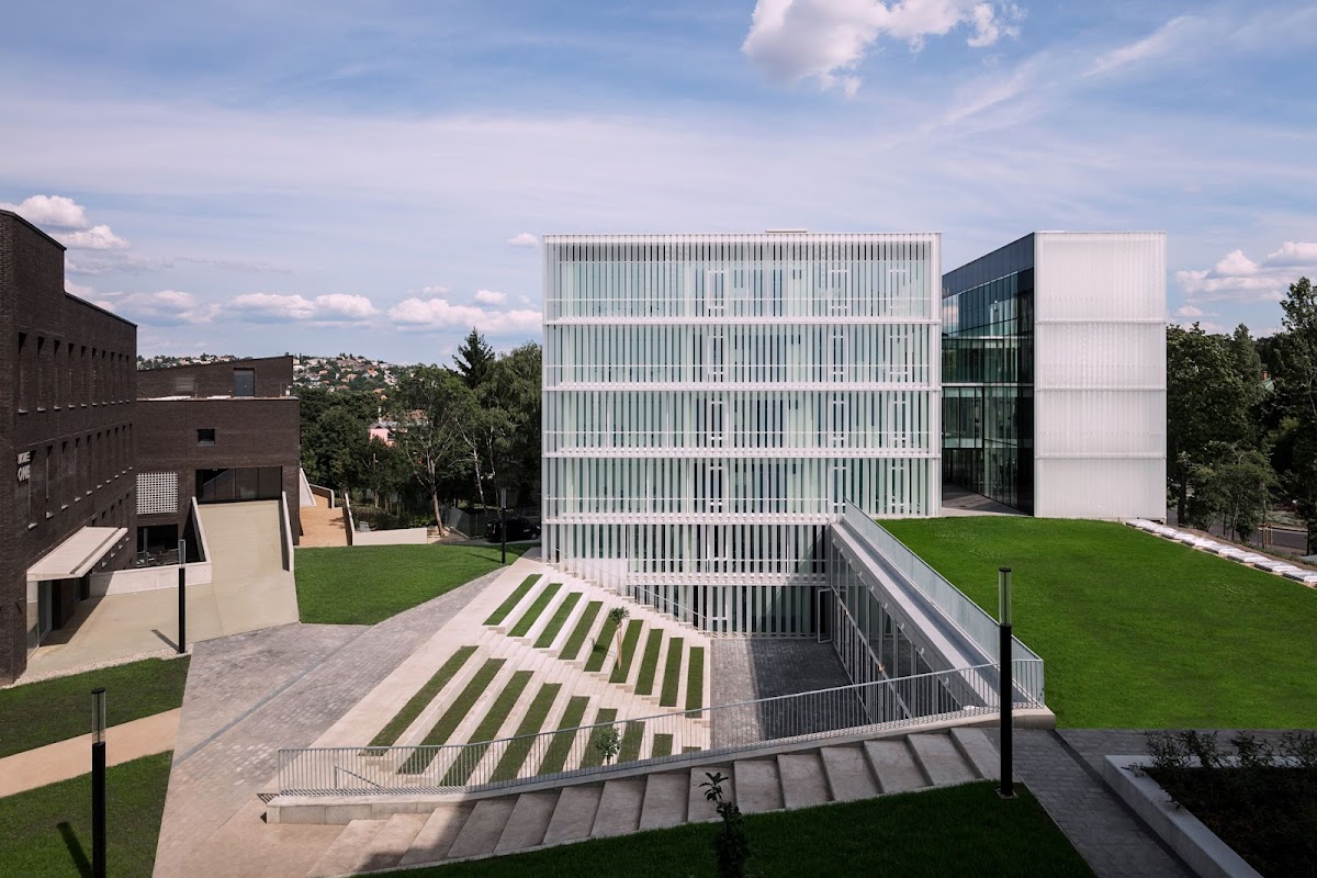 Moholy-Nagy University of Art and Design photo 1