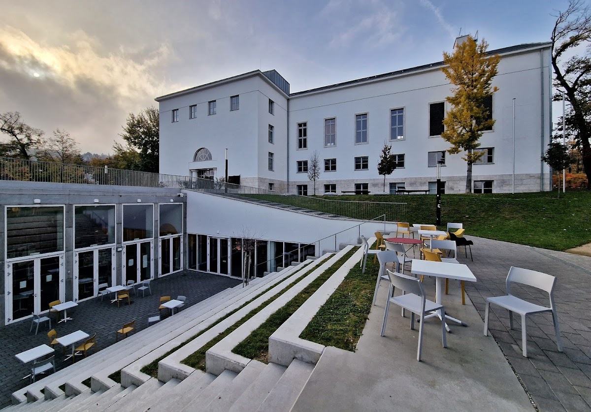 Moholy-Nagy University of Art and Design photo 4