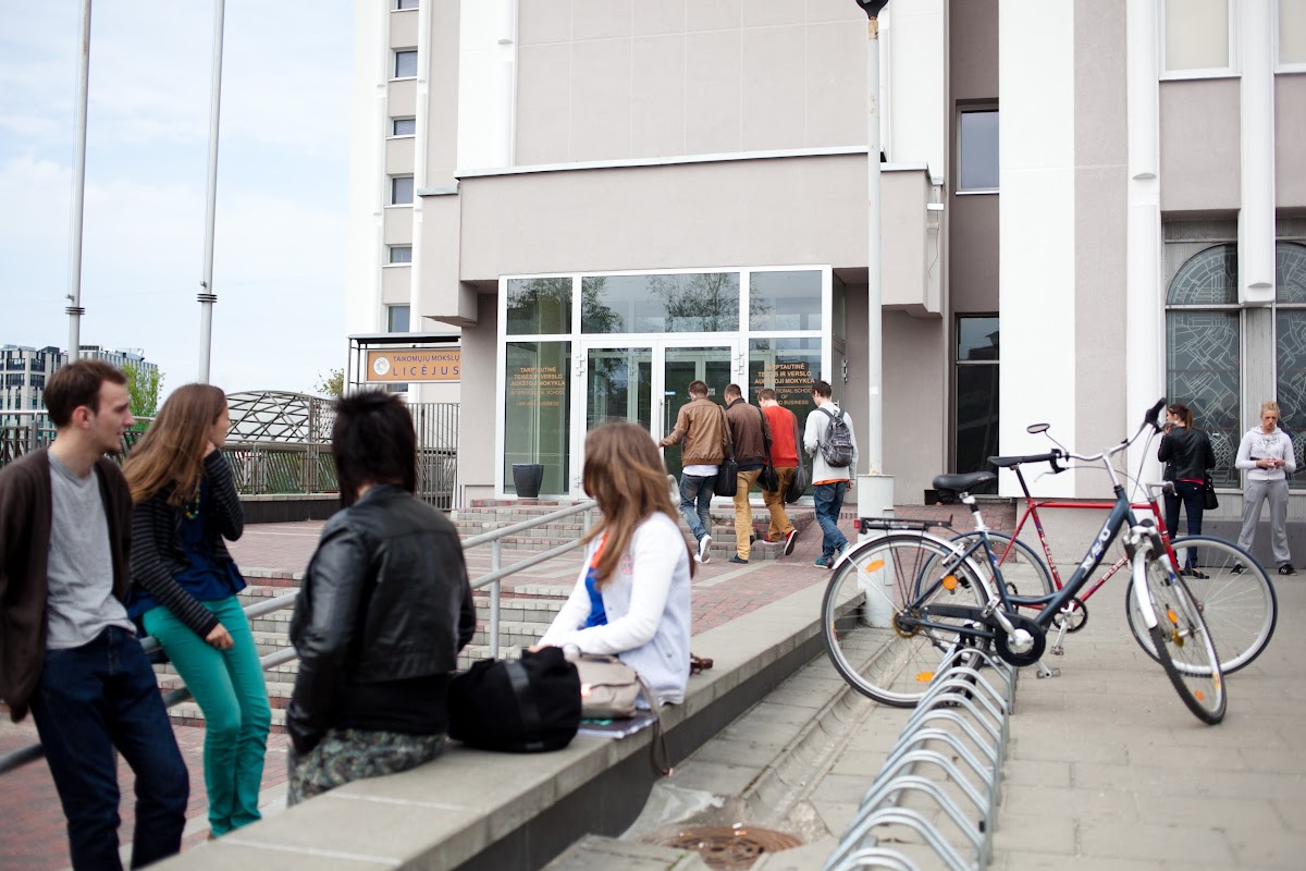 International School of Law and Business photo 2