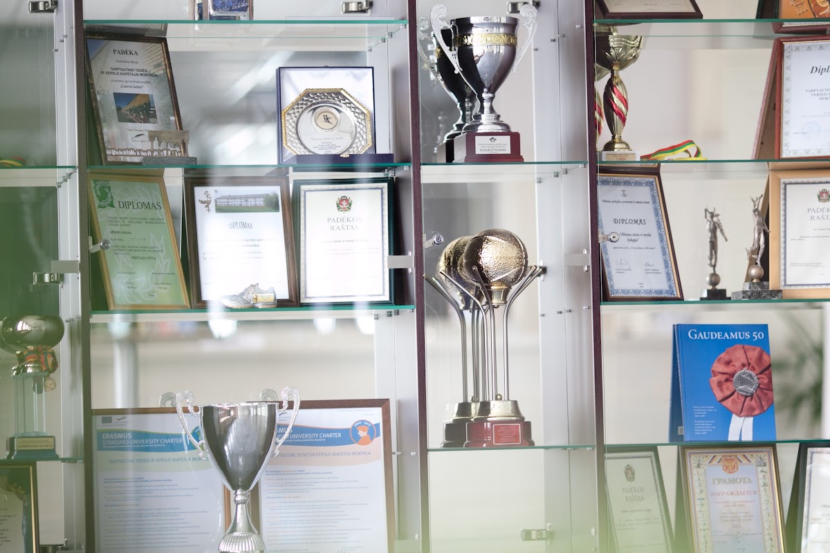 International School of Law and Business photo 3