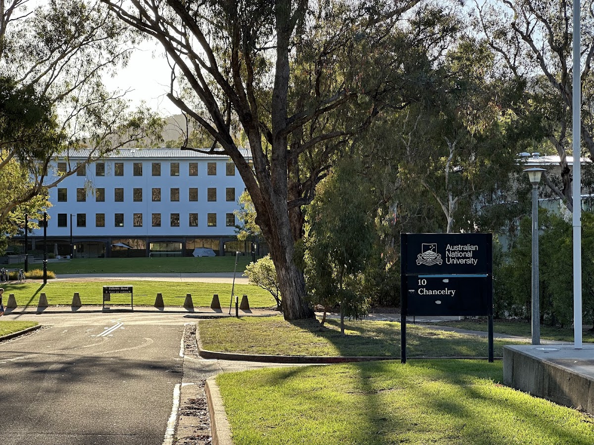 Australian National University photo 6