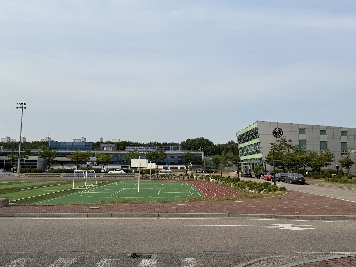 Gyeonggi University of Science and Technology photo 8