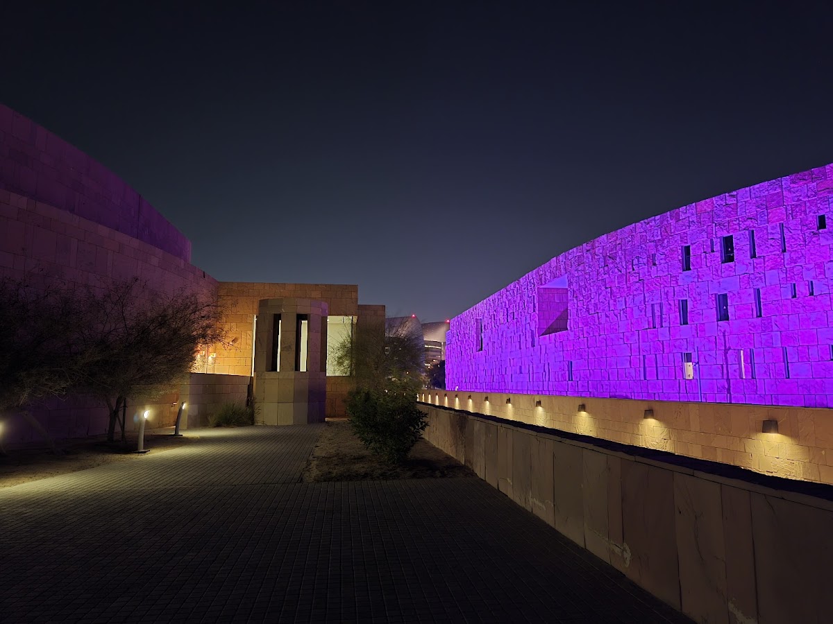 Northwestern University in Qatar photo 7