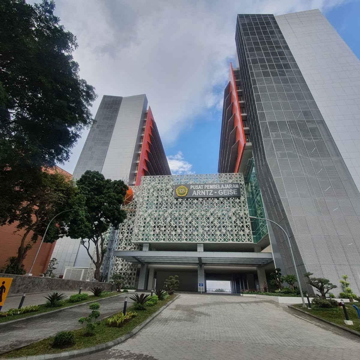 Universitas Katolik Parahyangan photo 7