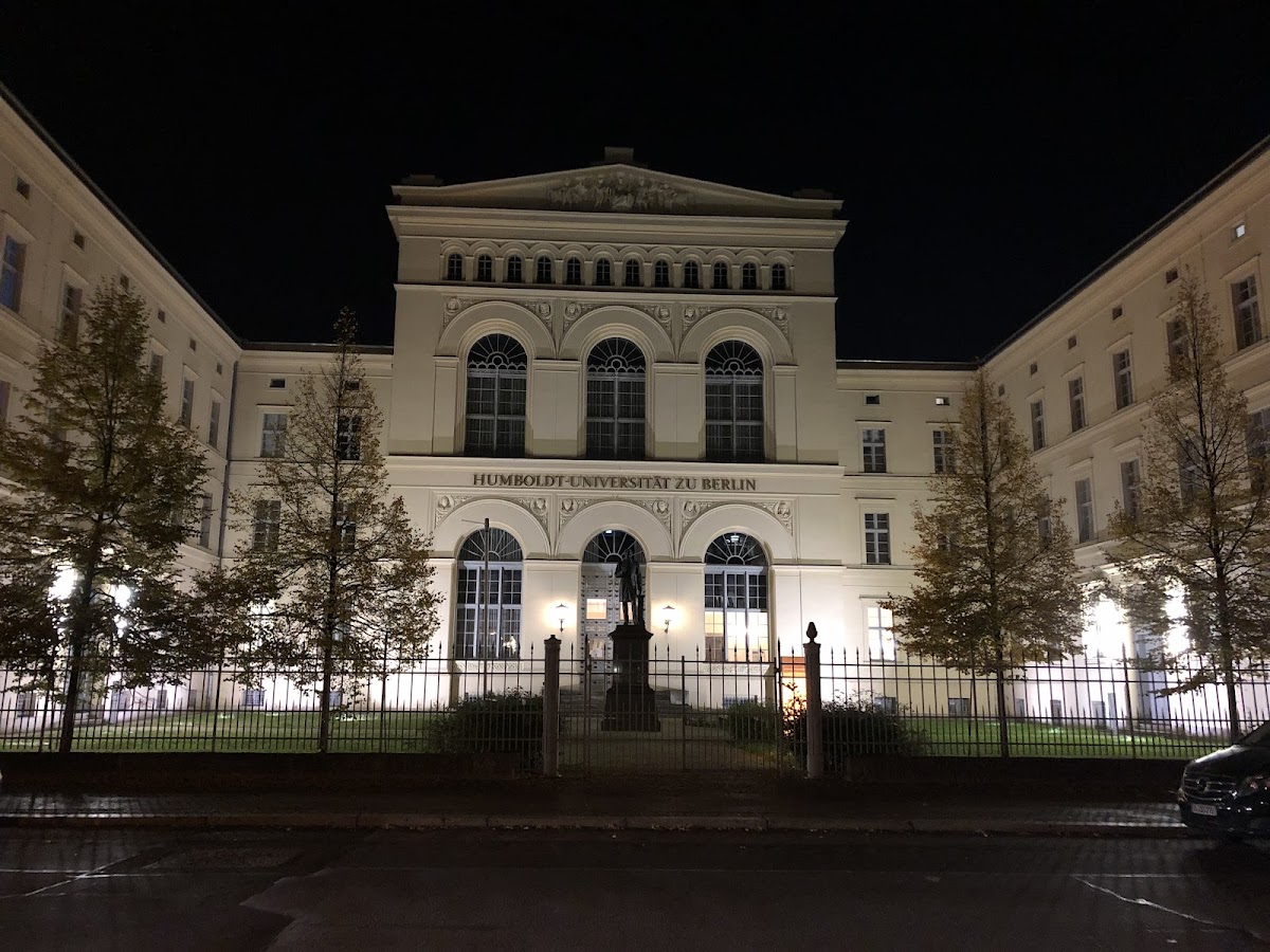 Humboldt-Universität zu Berlin photo 4