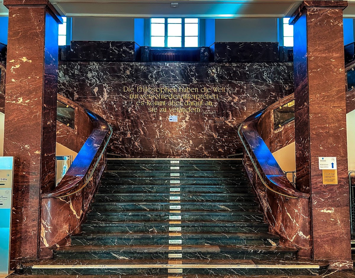 Humboldt-Universität zu Berlin photo 7