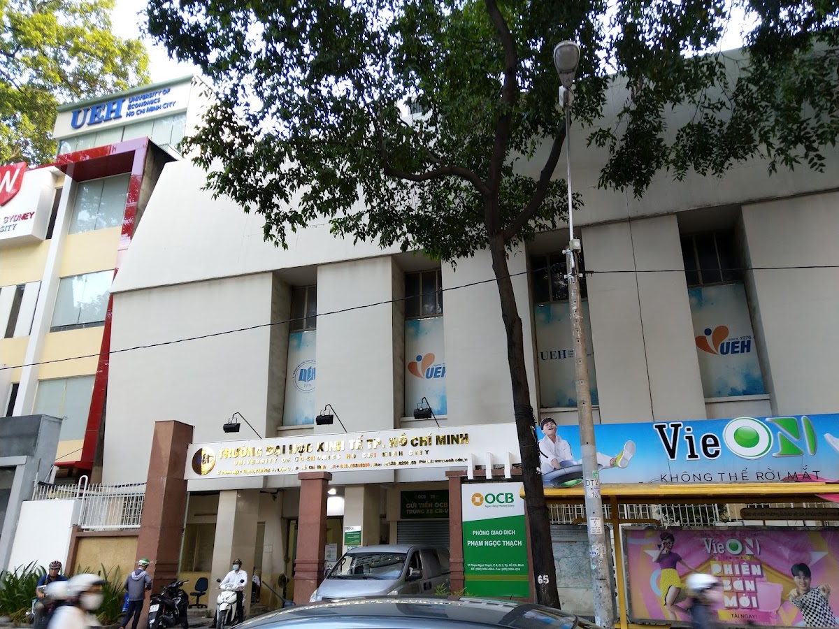 University of Economics Ho Chi Minh City photo 5