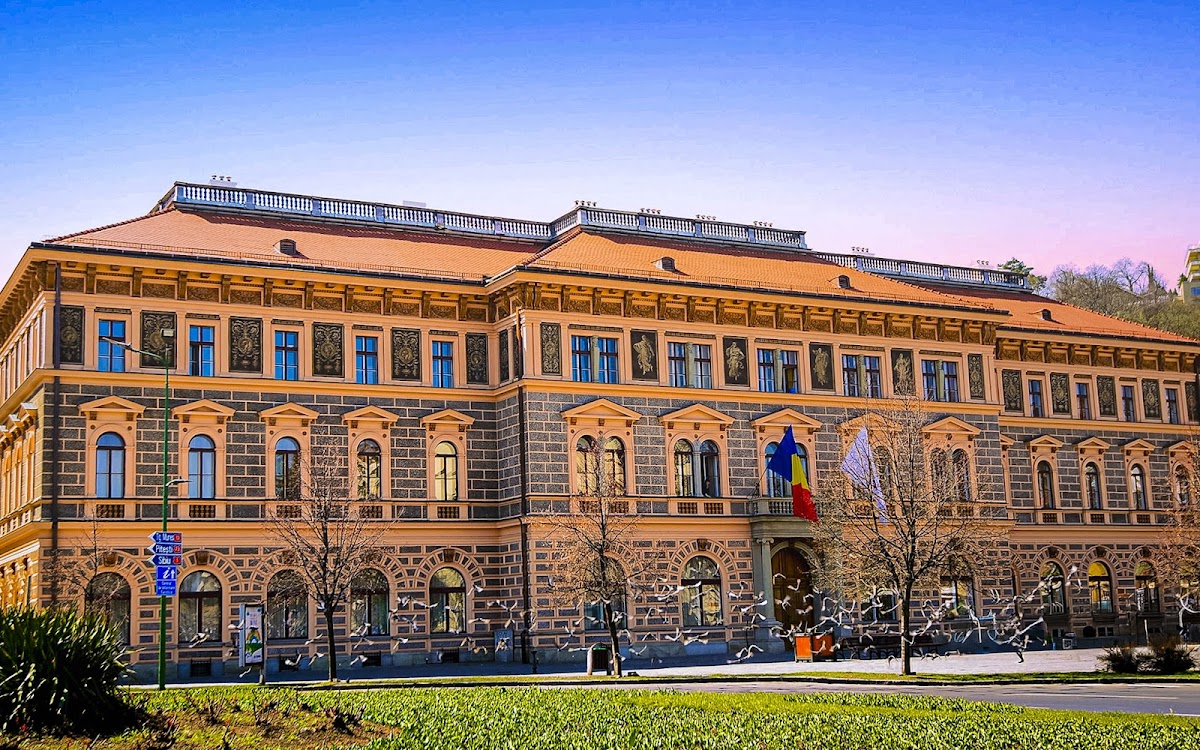 Transilvania University of Brașov photo 3